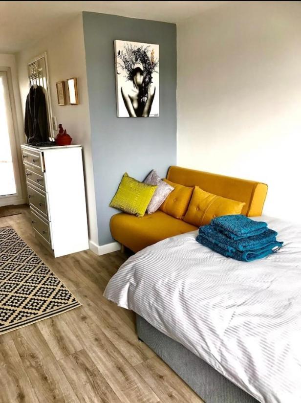 Elkstone Studio Private Hottub Pet Friendly Malvern Exteriör bild