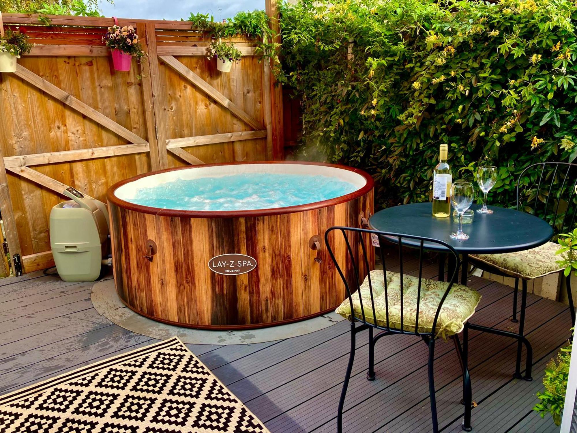Elkstone Studio Private Hottub Pet Friendly Malvern Exteriör bild