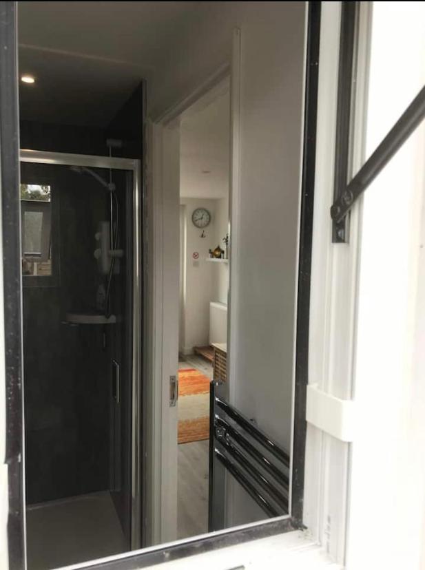 Elkstone Studio Private Hottub Pet Friendly Malvern Exteriör bild