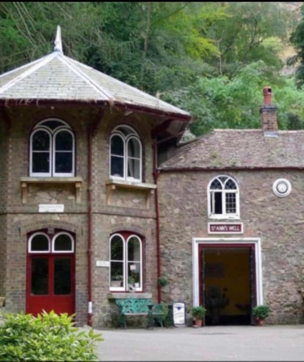 Elkstone Studio Private Hottub Pet Friendly Malvern Exteriör bild